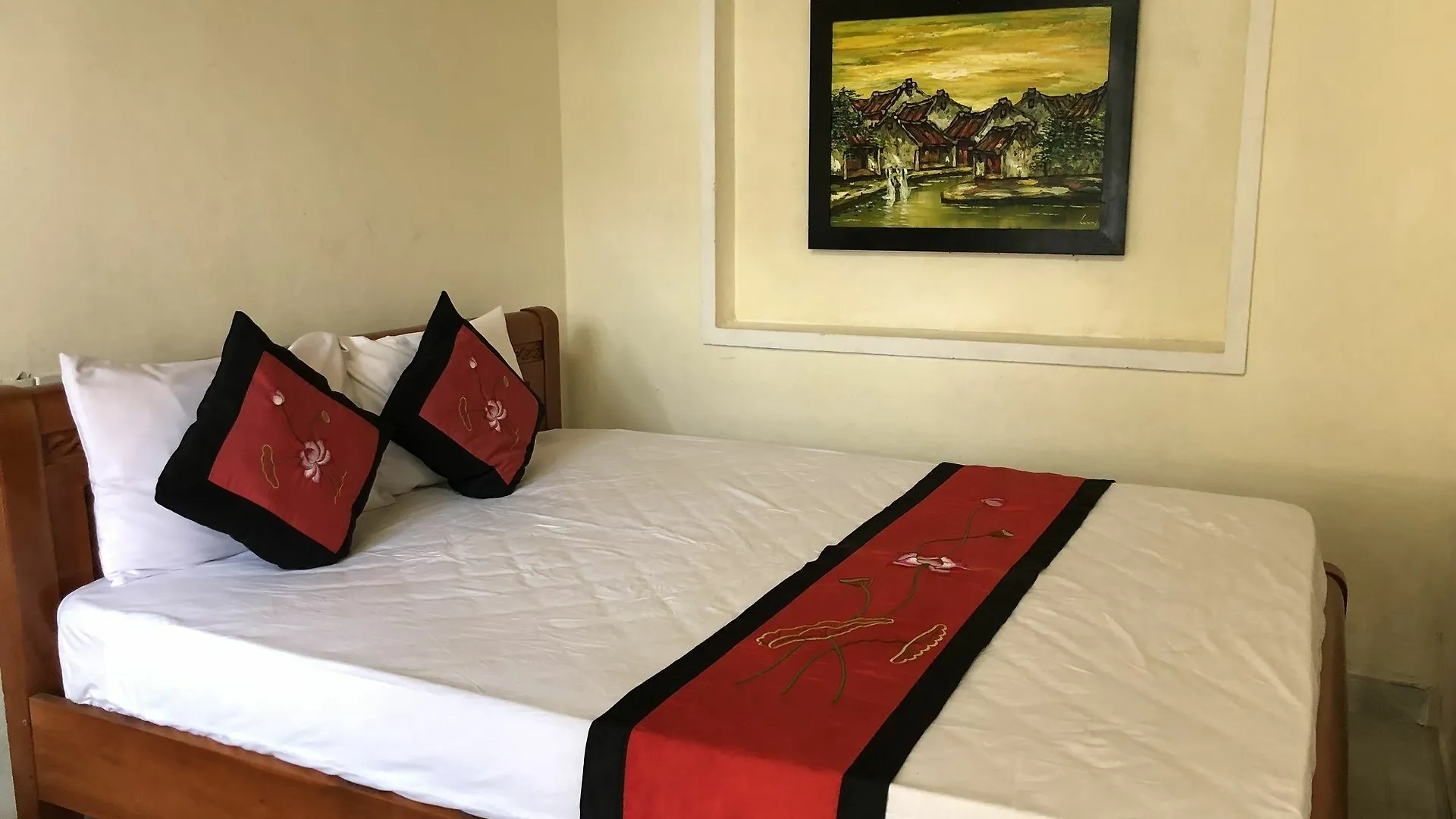 Milk Fruit Homestay - An Bang Beach هوي ان